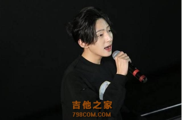 本以为是玩音乐的富二代，却吃百家饭长大，谁知让杨幂秒变小迷妹