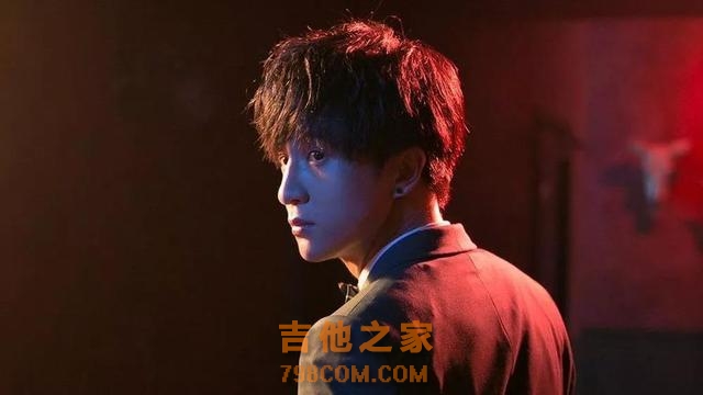 被“高估”的5位歌手，有人演唱像是在做法，有人爆火全靠氛围