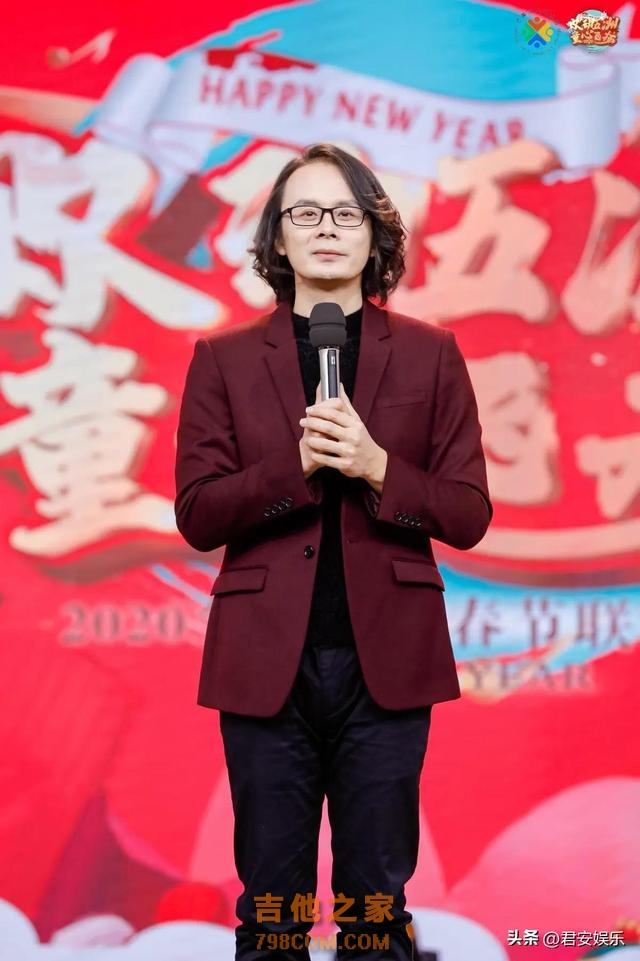 “曾经红极一时，如今却无人问津”的4位歌手，你还记得几个？