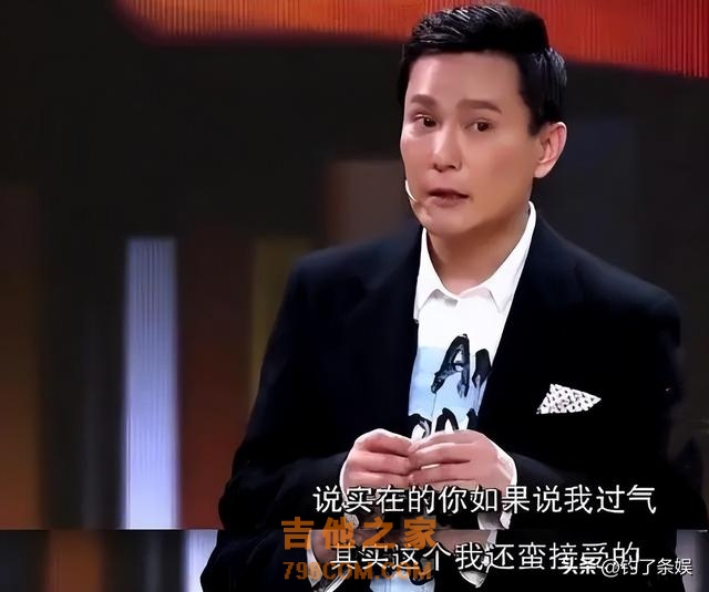 “过气歌手”扎堆开演唱会，热度吓坏00后：平时没见他们粉丝啊？