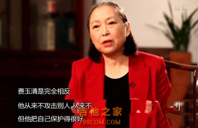 歌手费玉清：一生未婚无儿无女，姐弟三人为钱反目，晚年与狗为伴