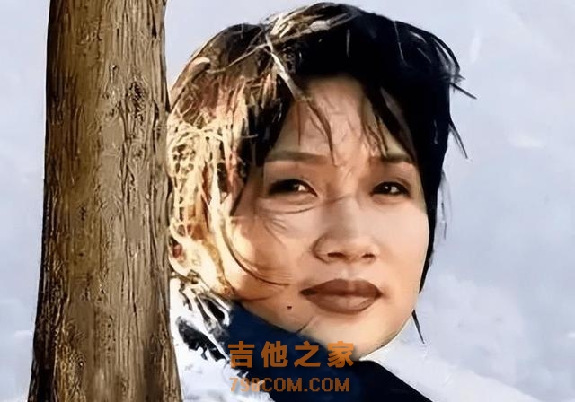 华语乐坛的7位唱功非凡的女歌手盘点，她们长的真是太好看了！