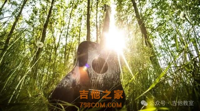 玩吉他必练10首好听又简单歌曲（附吉他谱），你确定还学不会吉他