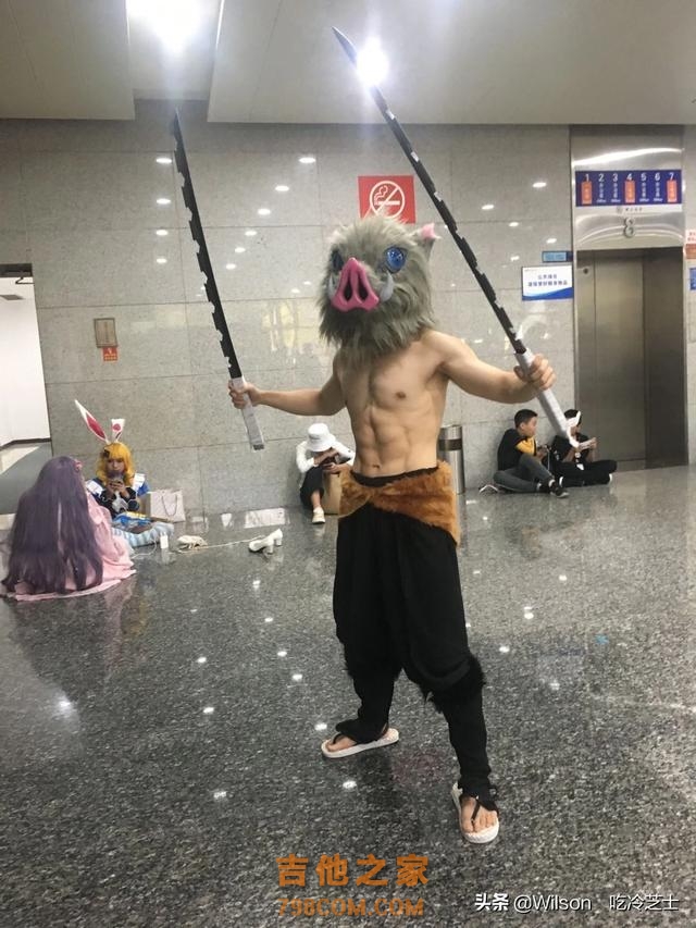 有哪些二次元cosplay惊艳到你了？看完我真的受惊了！