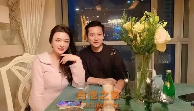 56岁歌手罗中旭晒无婚姻登记记录证明，辟谣婚内出轨传闻，怒斥煽风点火的人